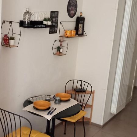 Holidaystudio Appartamento In Centro ساليرنو المظهر الخارجي الصورة