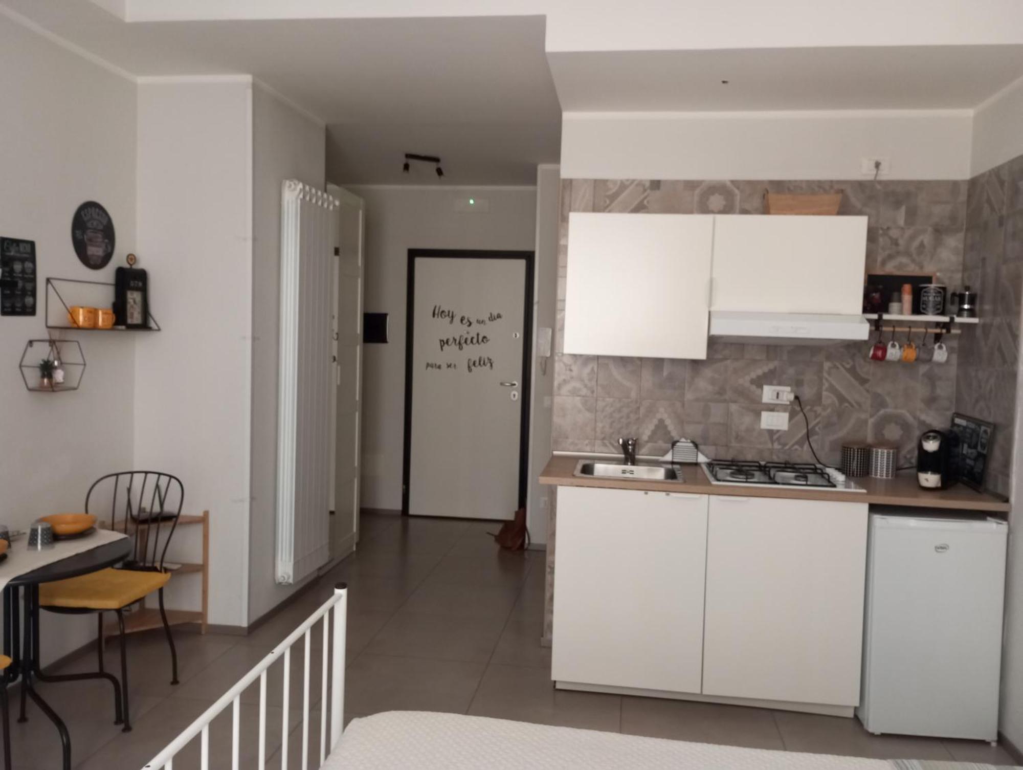 Holidaystudio Appartamento In Centro ساليرنو المظهر الخارجي الصورة