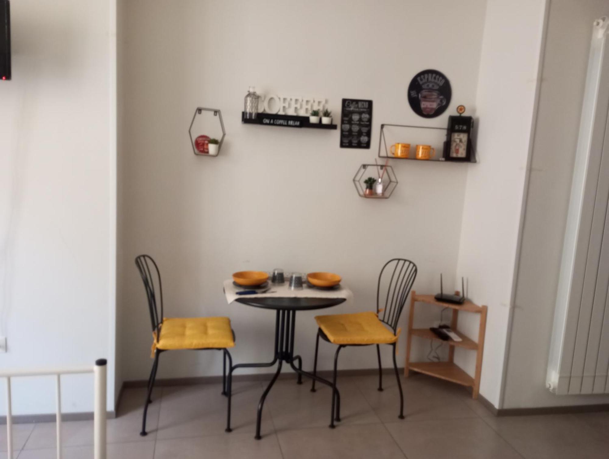 Holidaystudio Appartamento In Centro ساليرنو المظهر الخارجي الصورة